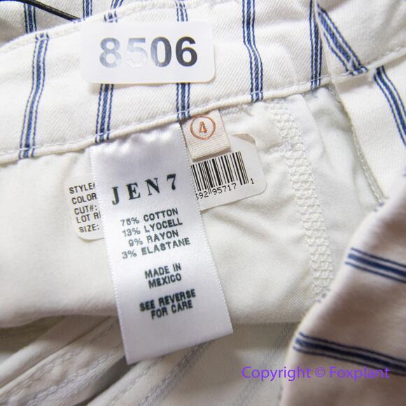 New! Jen 7 by 7 for all mankind shorts white with blue stripes, women size‎ 4 - Picture 9 of 11